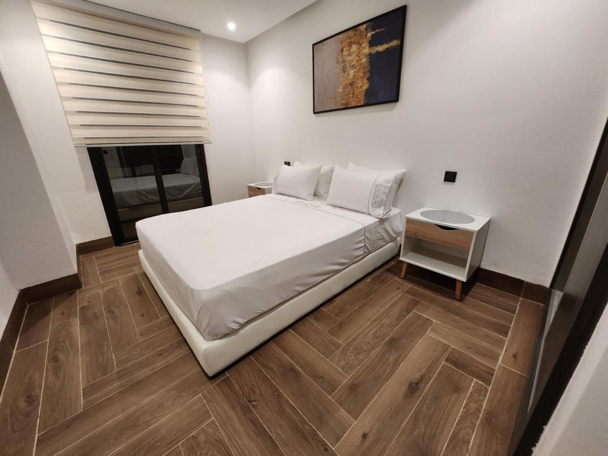 Modern Luxury Retreat: 2-Bedroom Apartment In The Heart Of Marrakech มาร์ราเกช ภายนอก รูปภาพ