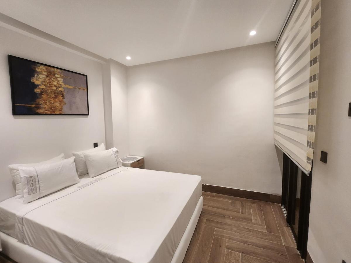 Modern Luxury Retreat: 2-Bedroom Apartment In The Heart Of Marrakech มาร์ราเกช ภายนอก รูปภาพ